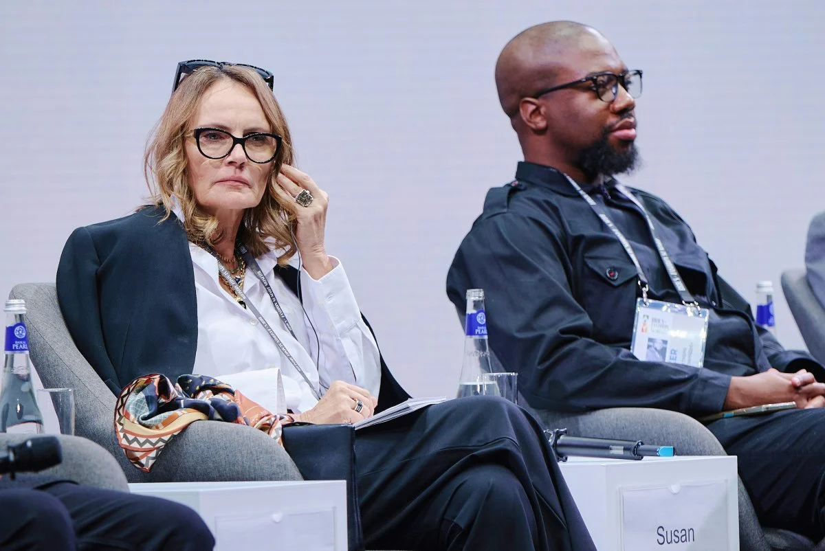 coat adult male man person female woman people glasses cup